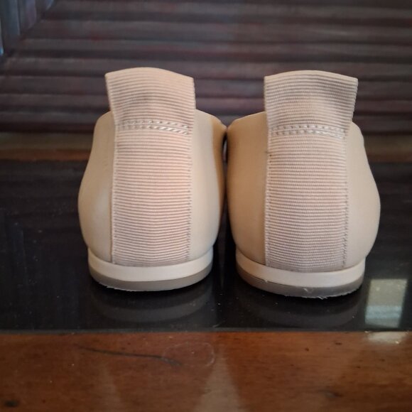 Size 7 Genuine Leather Franco Sarto Flats $40 - Picture 2 of 5